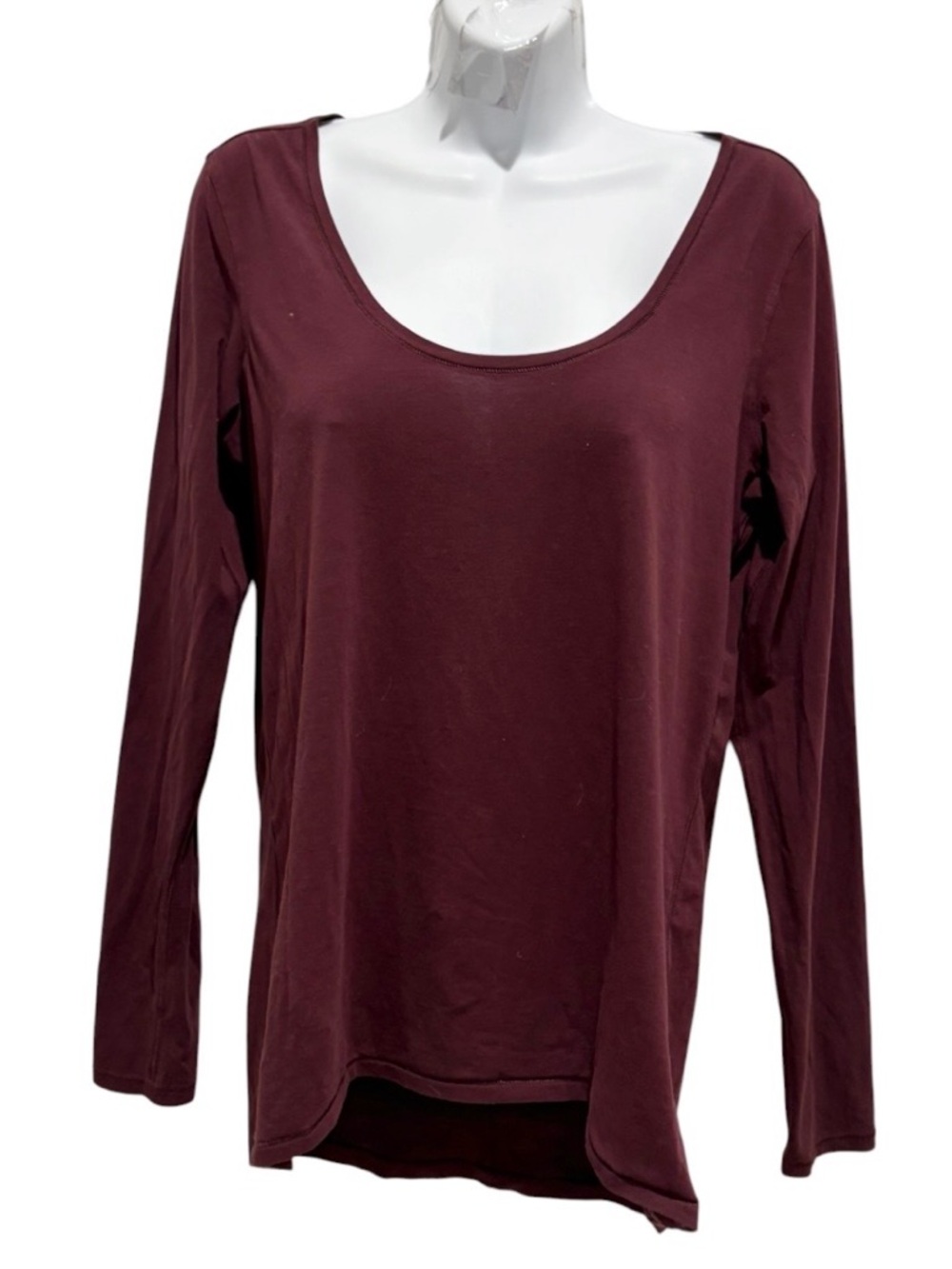LULULEMON Women’s Long Sleeve Scoop Neck Tshirt Wine Color Size 10